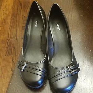 Womens Apt 9 wedge dress shoes